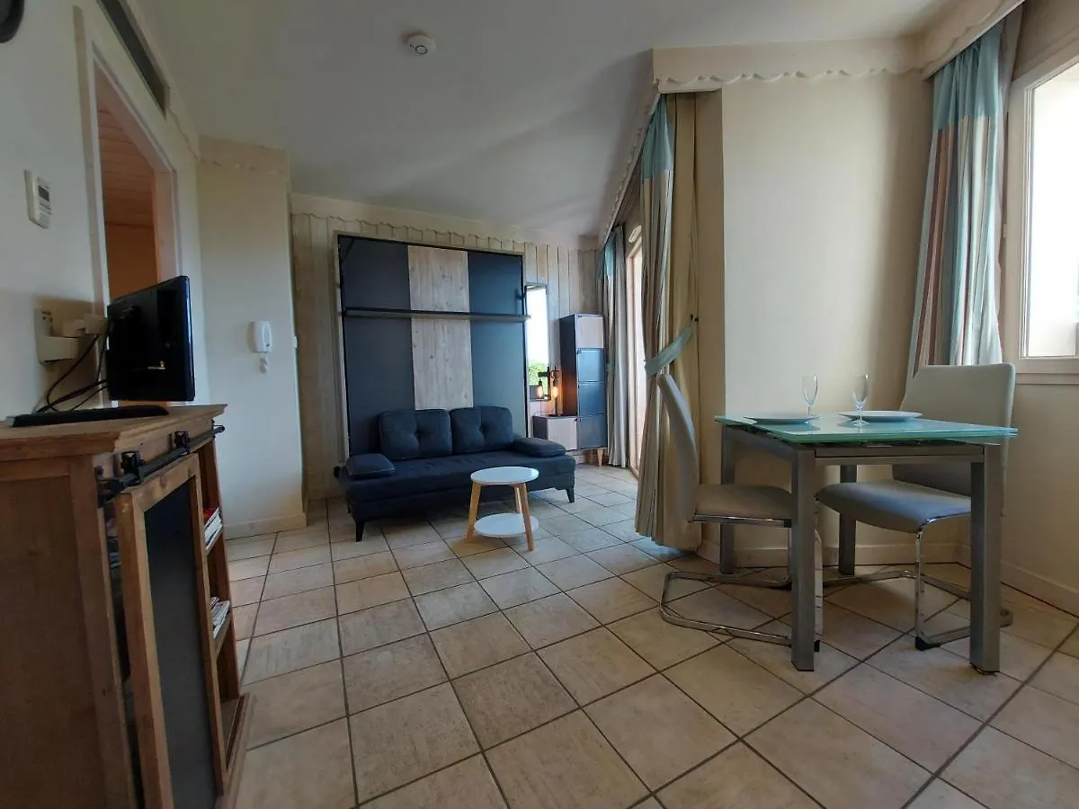 Appartement Studio les Pieds dans L'eau Duingt