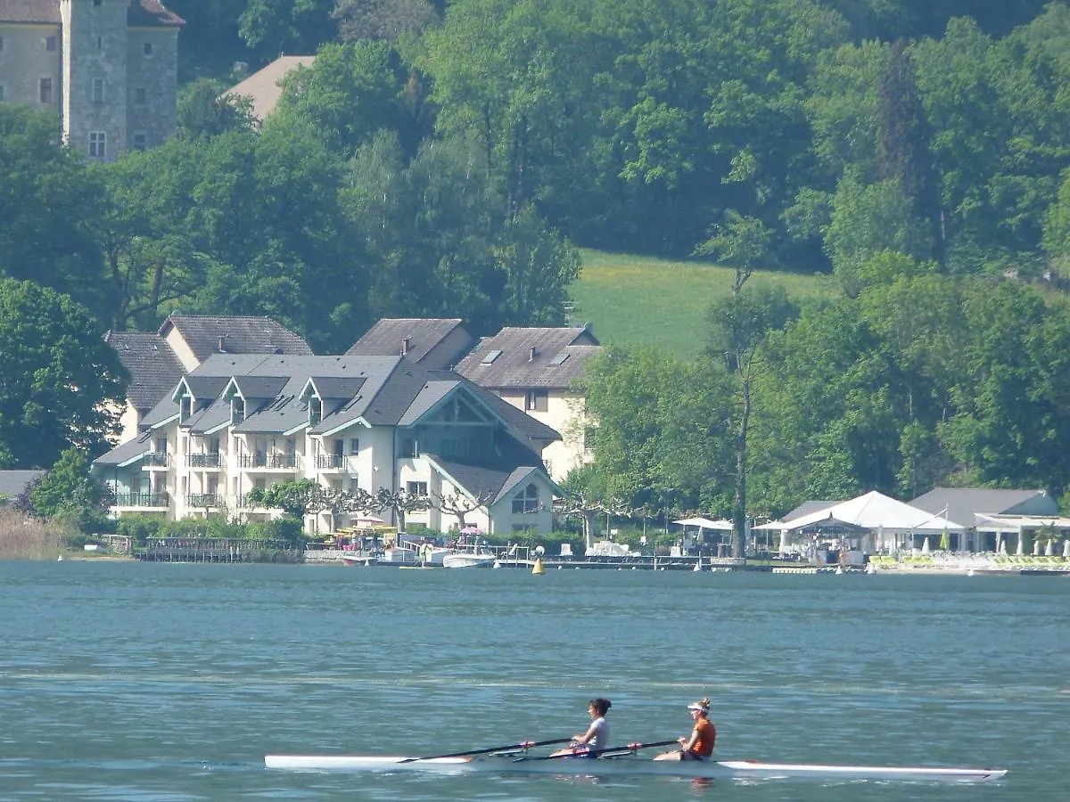 Studio les Pieds dans L'eau Duingt 0*,  France